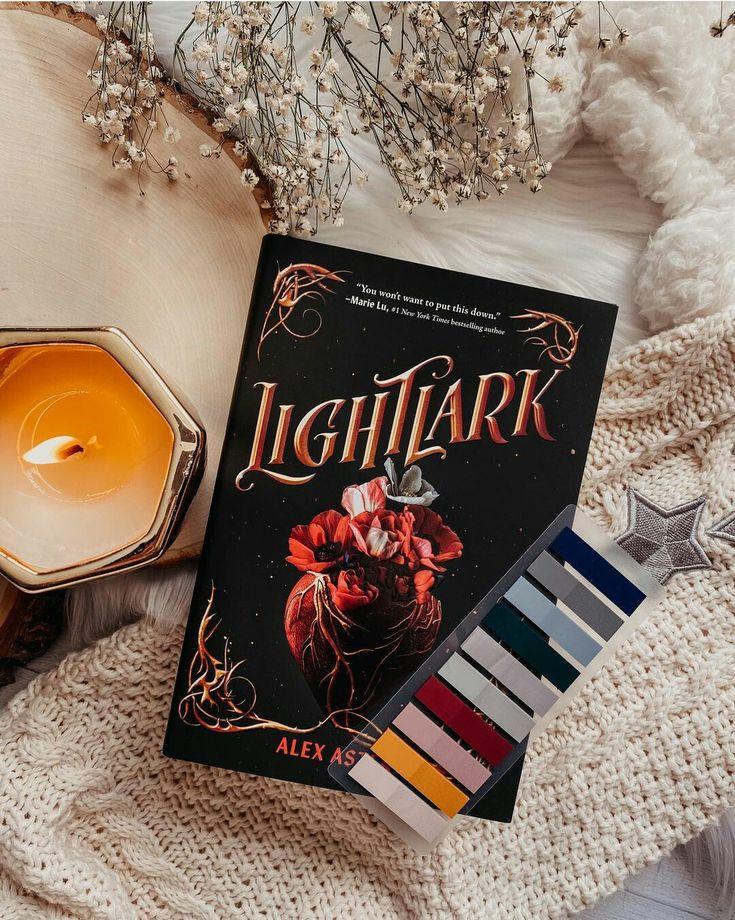 LIGHTLARK - Alex Aster