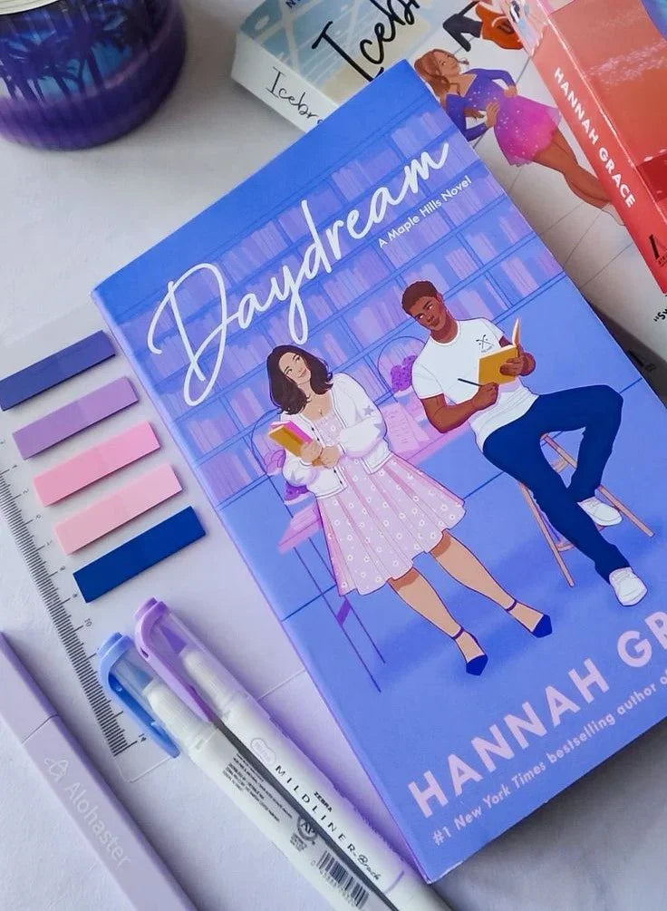 DAYDREAM - Hannah Grace