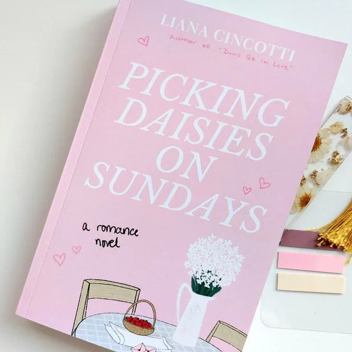PICKING DAISIES ON SUNDAYS - Liana Cincotti
