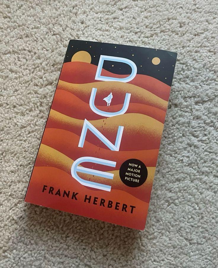 DUNE - Frank Herbert