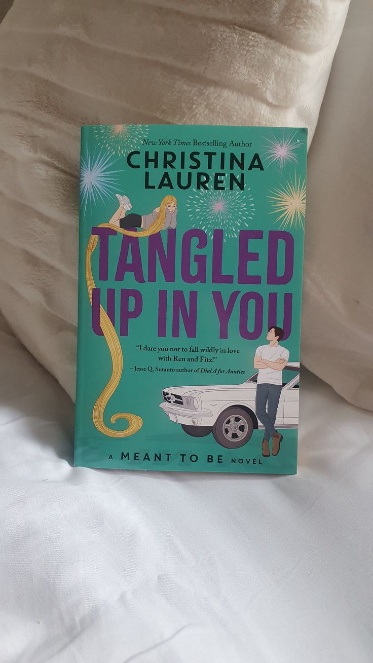 TANGLED UP - Christina Lauren