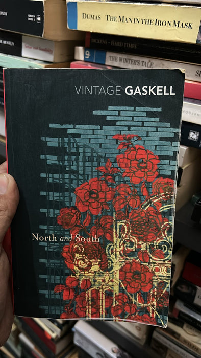 North and South by Gaskell, Elizabeth - old  Paperback