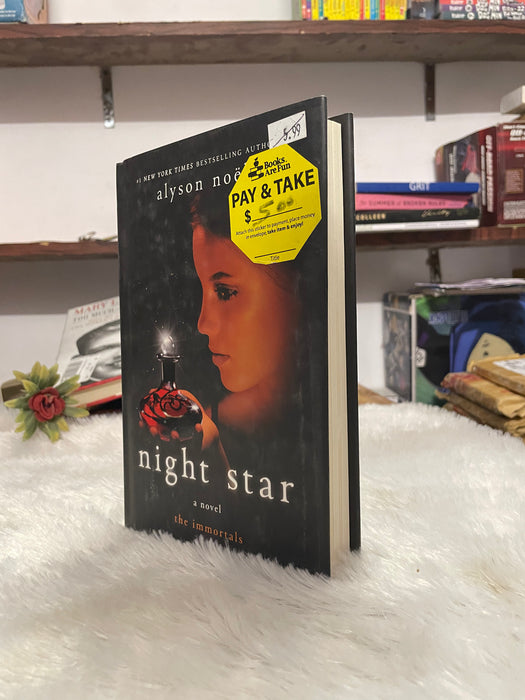 Night Star: A Novel: 05 by Alyson Noël  - old hardcover