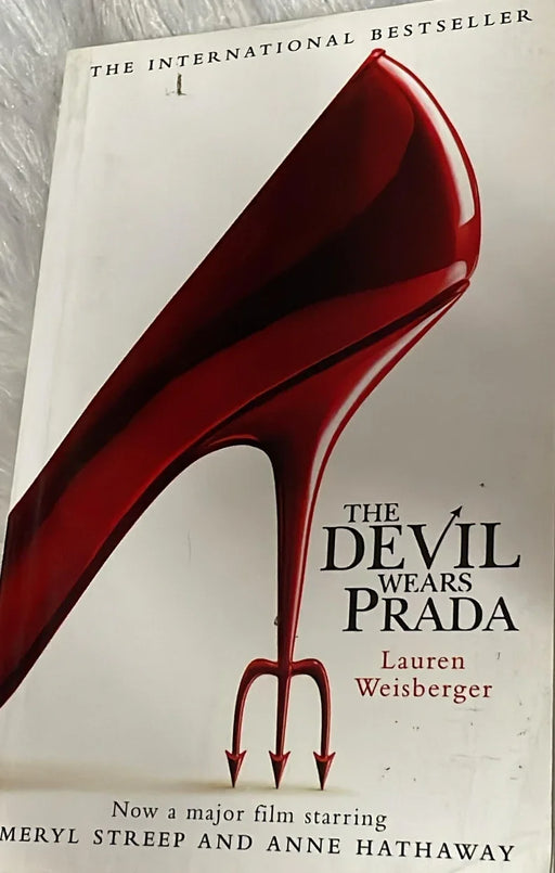 The Devil Wears Prada by Lauren Weisberger - eLocalshop